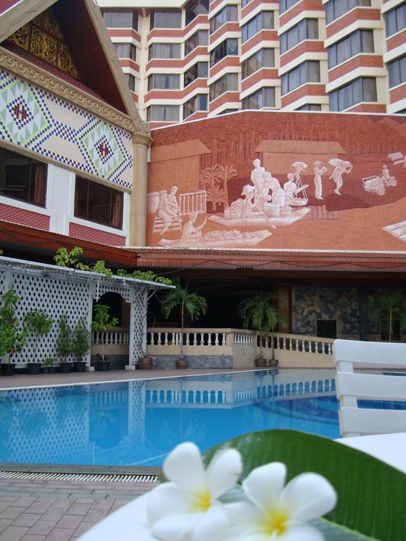 Chiang Mai Phucome Hotel Buitenkant foto